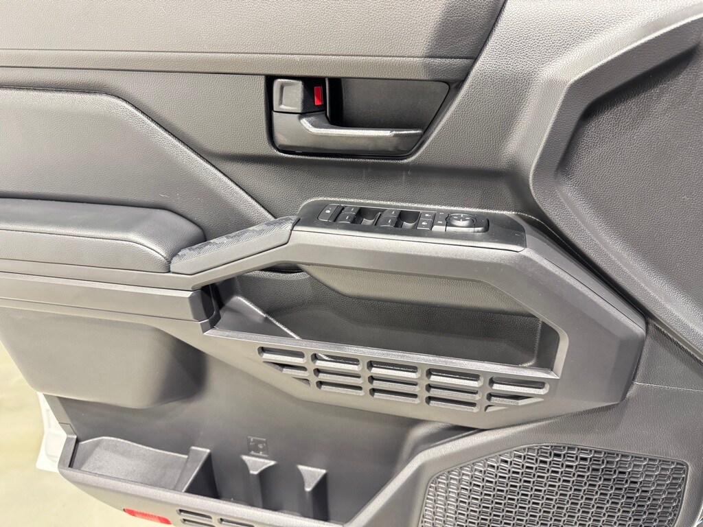 2025 TOYOTA TACOMA - Image 18