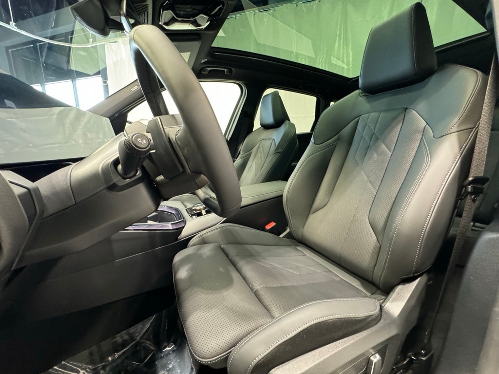 2025 BMW X3 - Image 19