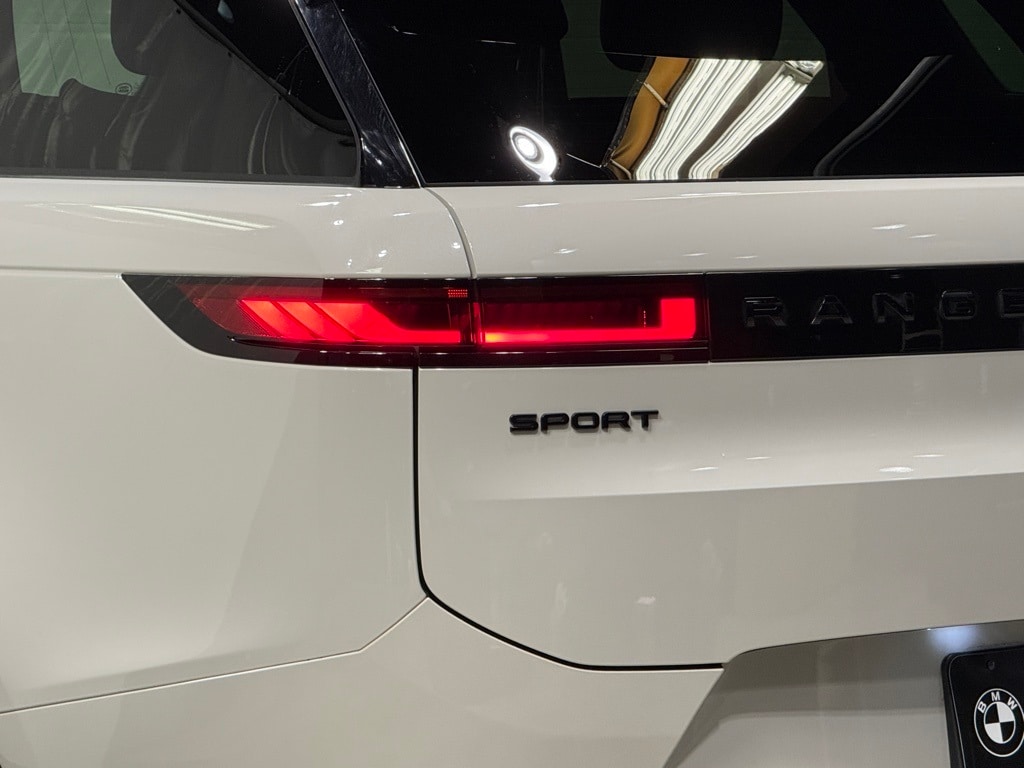 2024 LAND ROVER RANGE ROVER SPORT - Image 11