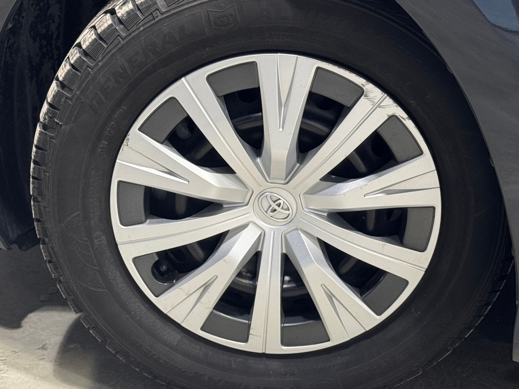 2025 TOYOTA CAMRY - Image 7