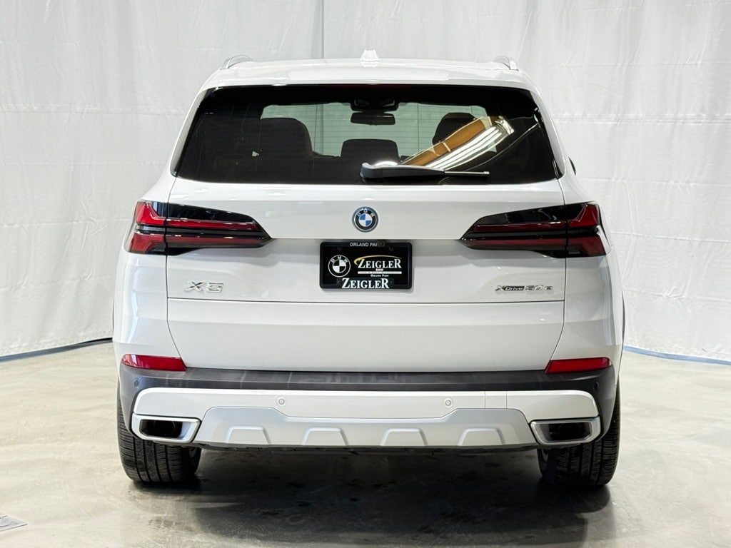 2024 BMW X5 - Image 5