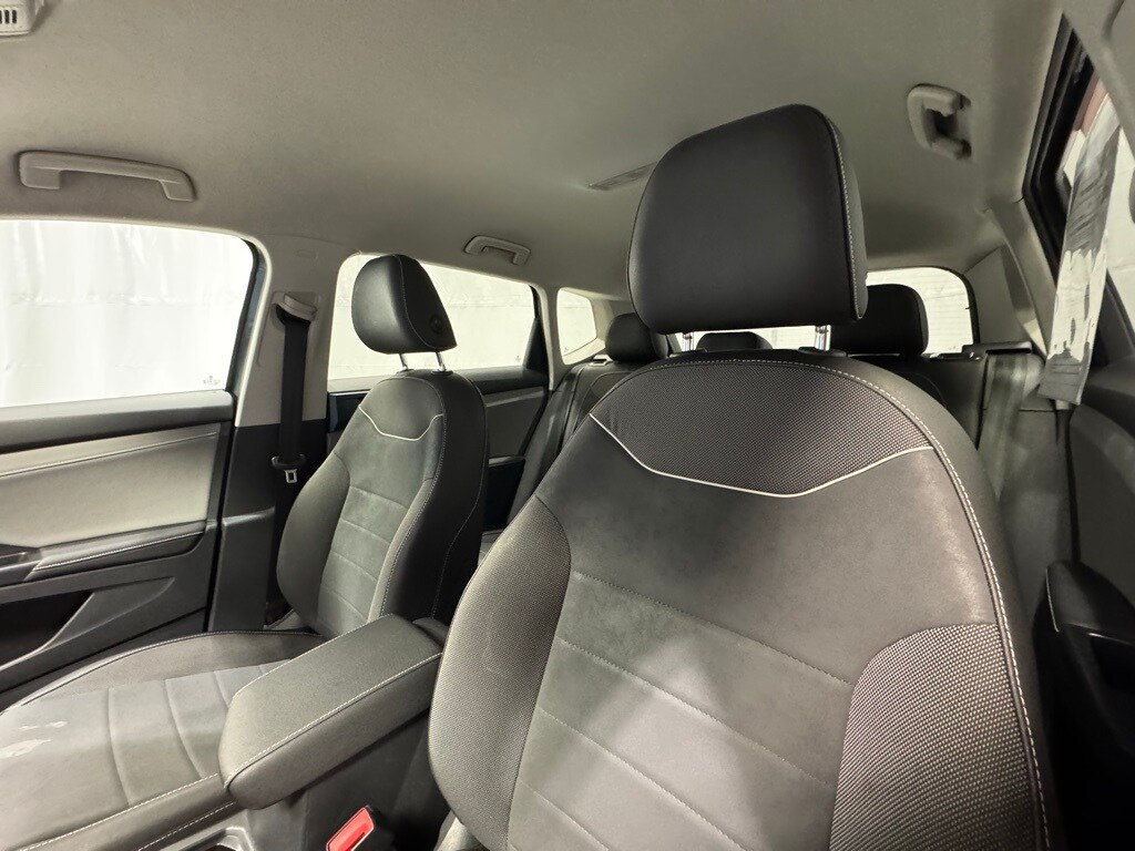 2024 VOLKSWAGEN TAOS - Image 20