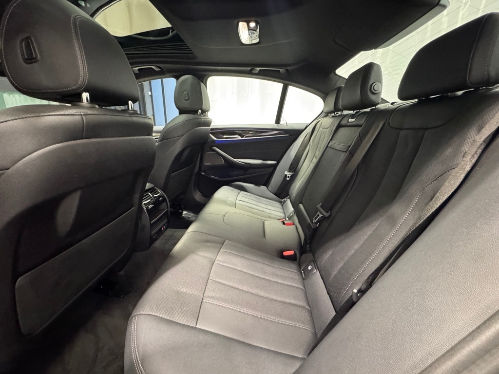 2023 BMW 540I - Image 23
