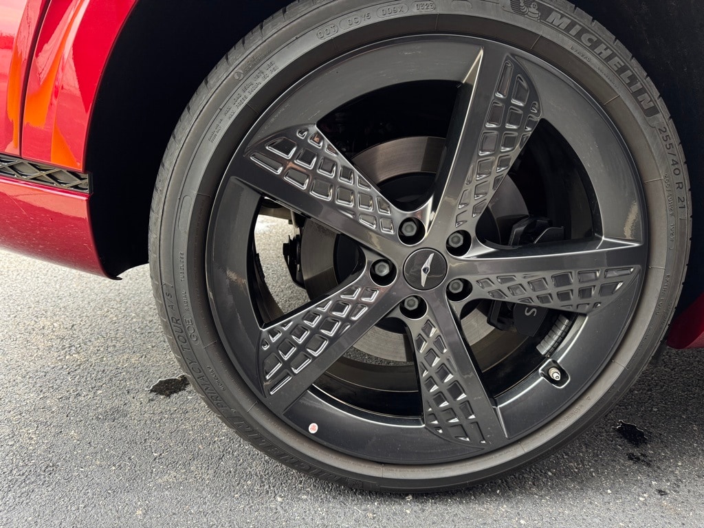 2024 GENESIS GV70 - Image 10