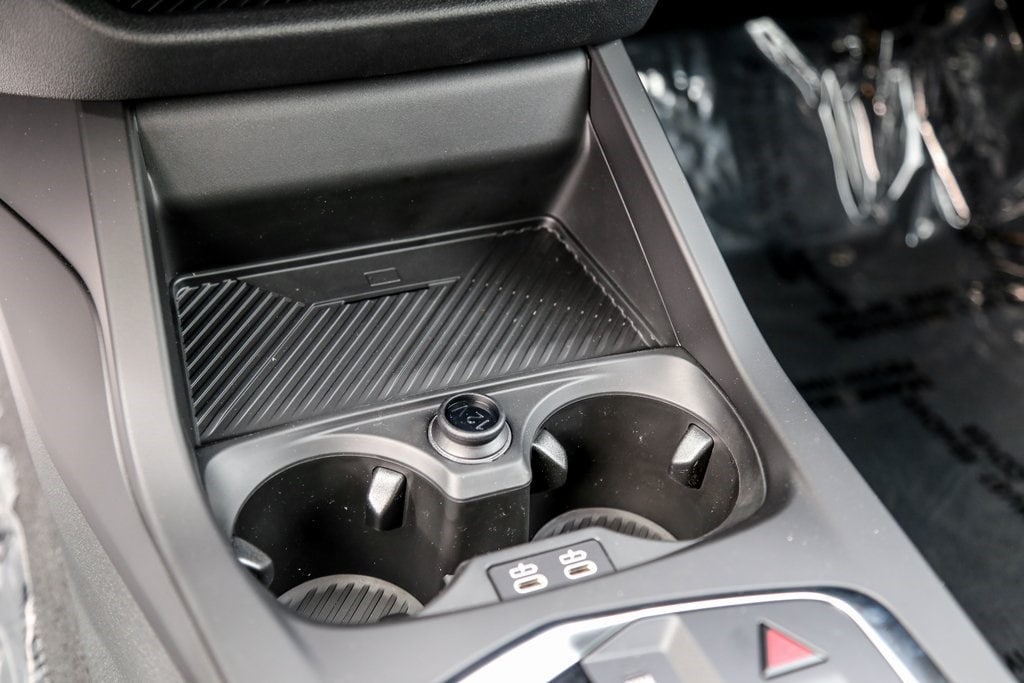 2026 BMW 2 Series M235 - Photo 16