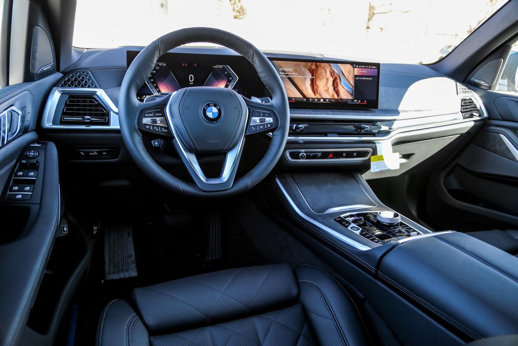 2026 BMW X5 50e - Photo 10