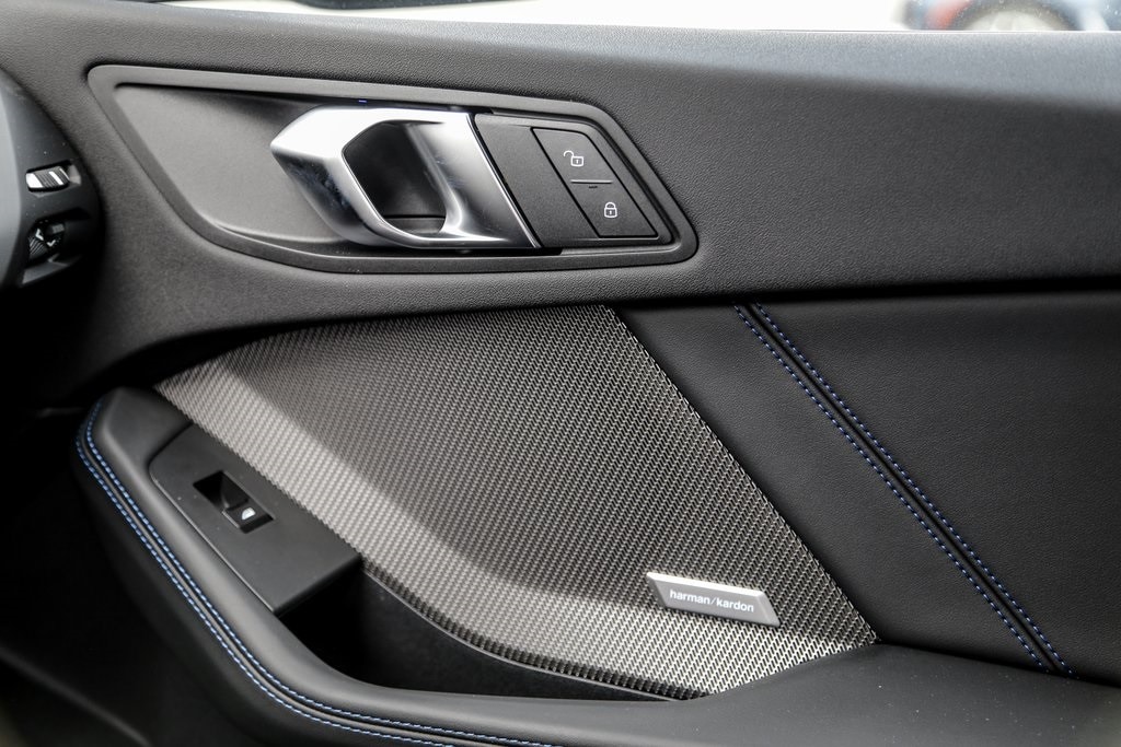2026 BMW 2 Series M235 - Photo 17