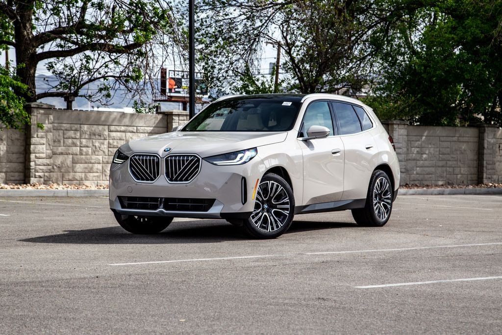 2026 BMW X3 30 XDRIVE's photo
