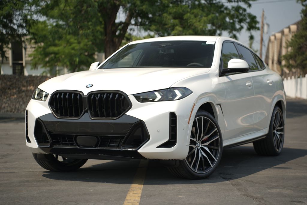 2027 BMW X6 xDrive40i's photo