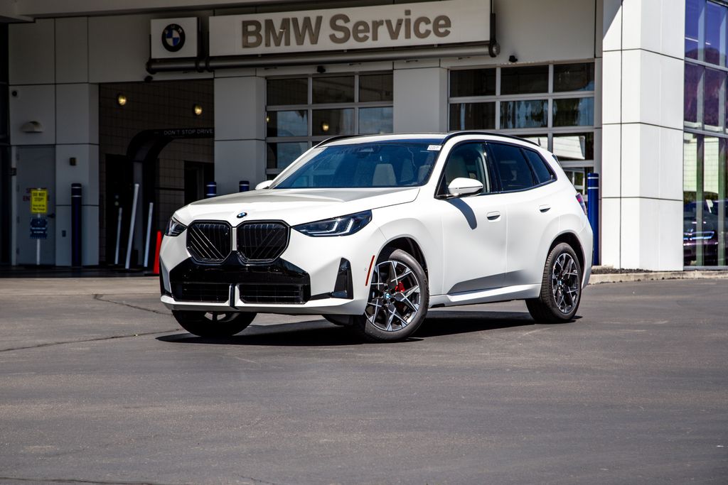 2026 BMW X3 30 XDRIVE's photo