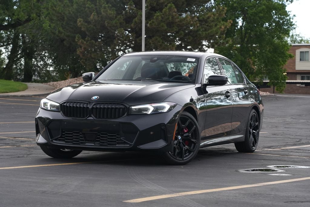 2026 BMW 3 Series 330i xDrive Sedan's photo