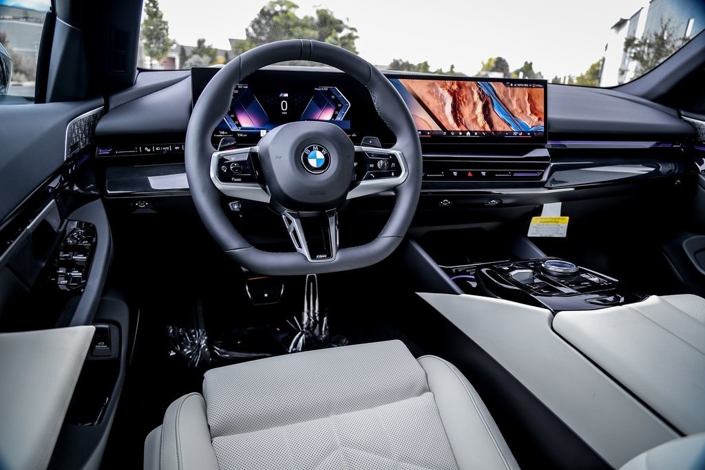2026 BMW 5 Series 530i - Photo 10