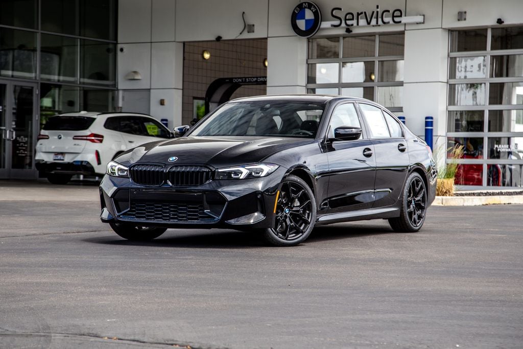 2026 BMW 3 Series 330i xDrive Sedan's photo