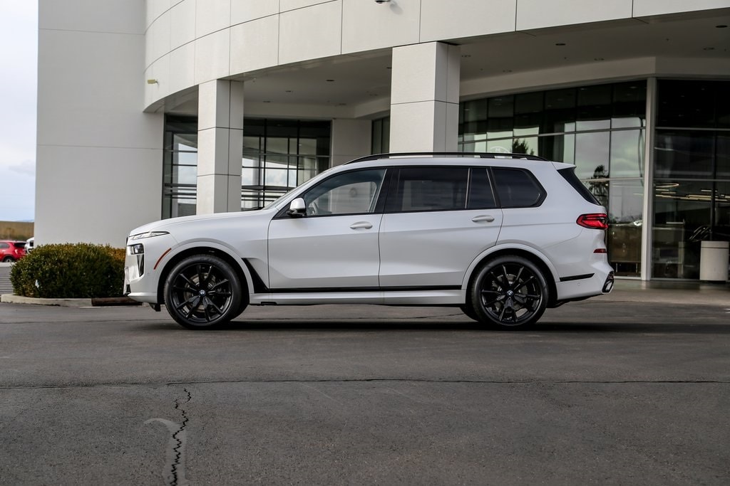 2026 BMW X7 40i - Photo 2