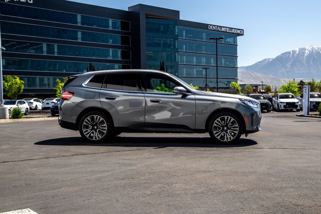 2026 BMW X3 30 - Photo 6
