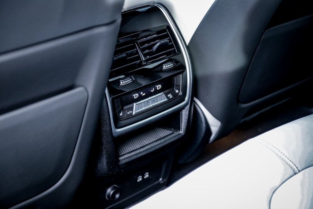 2026 BMW X5 M X5 M - Photo 32