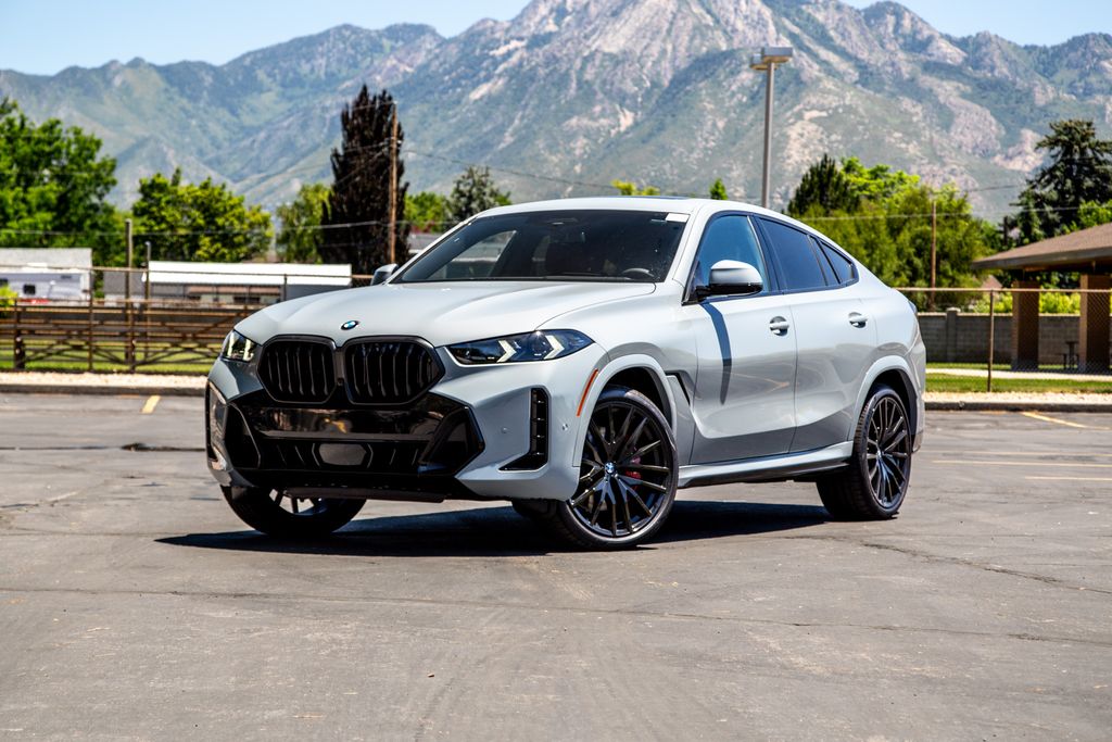 2027 BMW X6 xDrive40i's photo