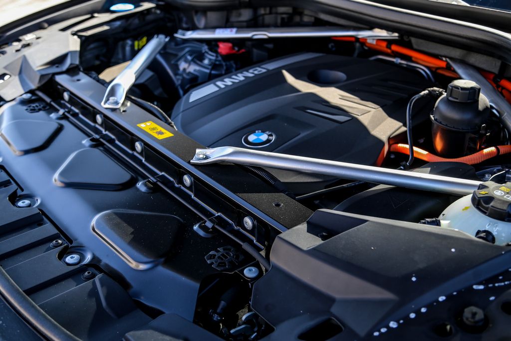 2026 BMW X5 50e - Photo 25