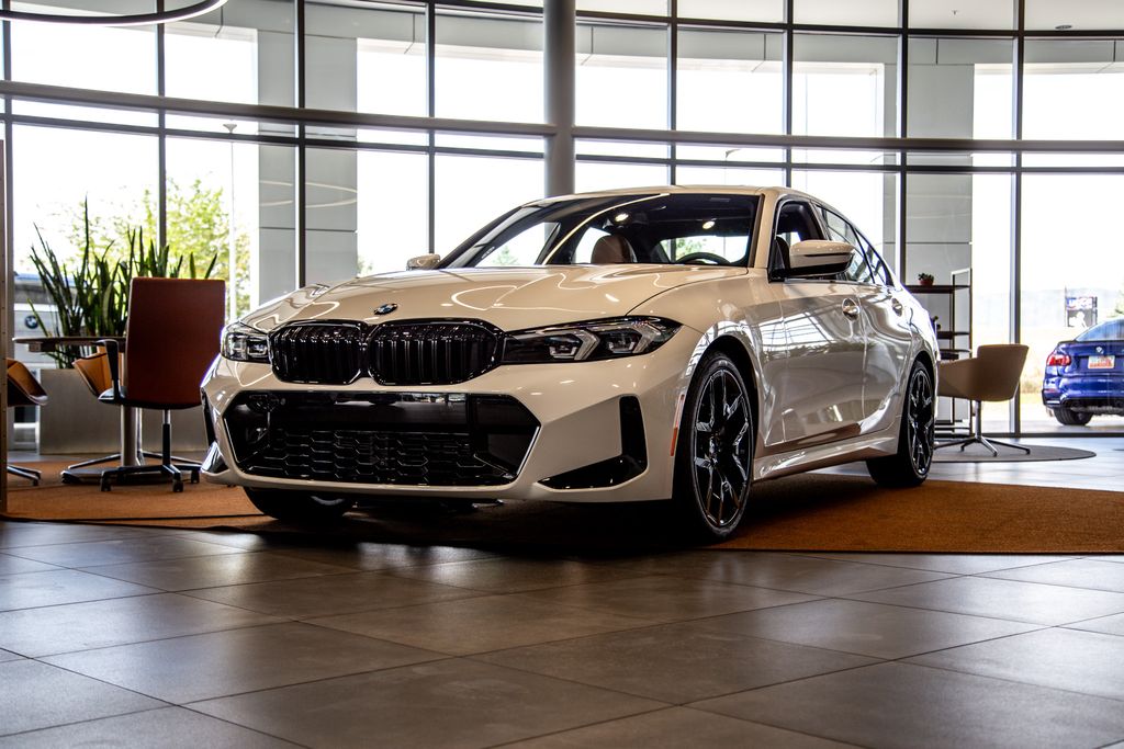 2026 BMW 3 Series 330i xDrive Sedan's photo