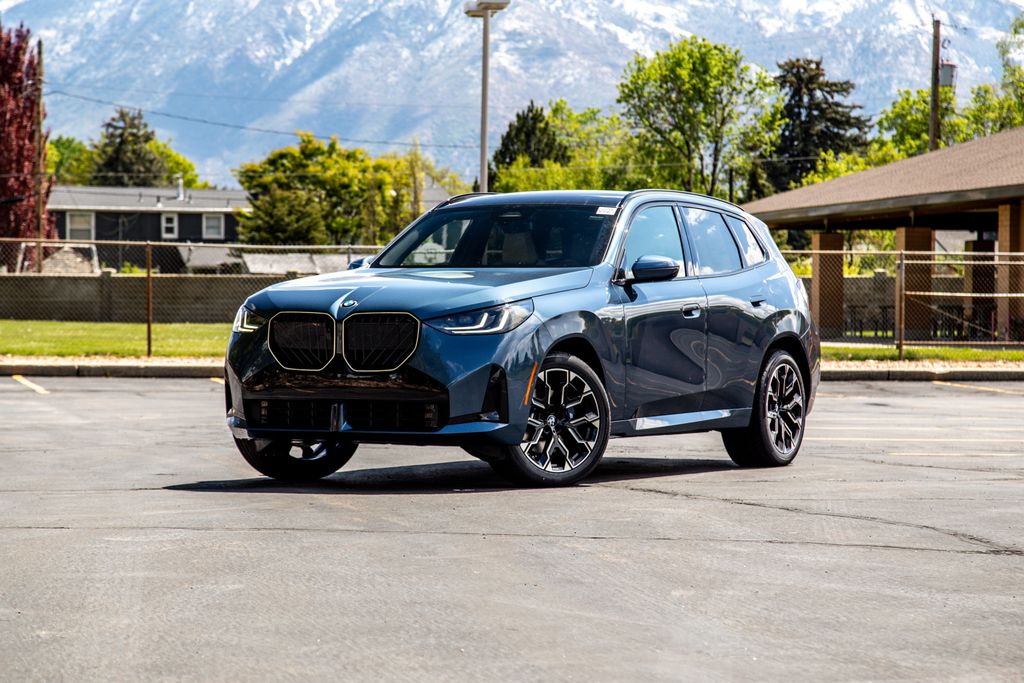 2026 BMW X3 30 XDRIVE's photo