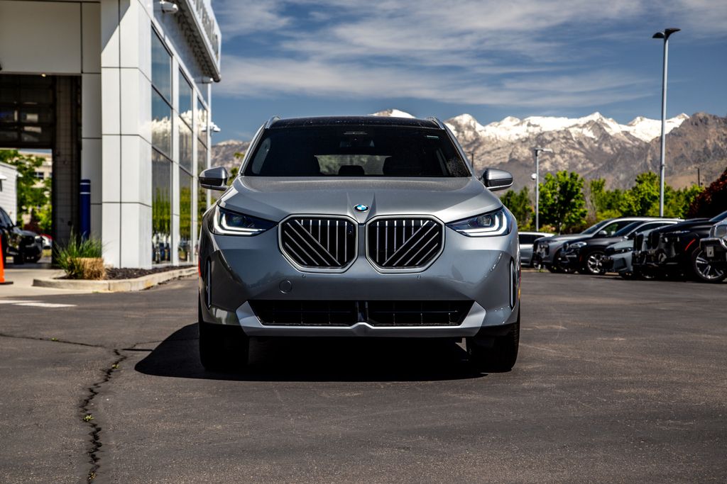 2026 BMW X3 30 - Photo 8
