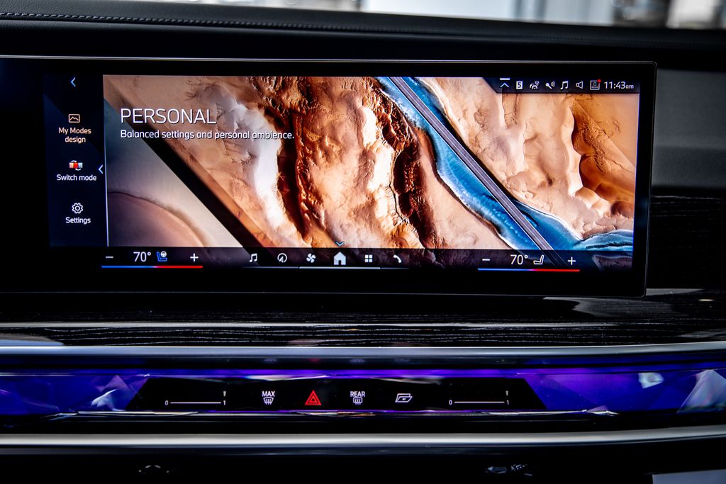 2026 BMW 7 Series 760i - Photo 19