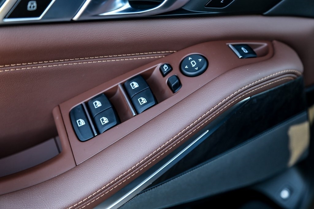 2026 BMW X5 50e - Photo 18