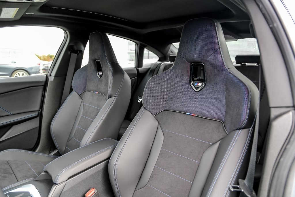 2026 BMW 2 Series M235 - Photo 21
