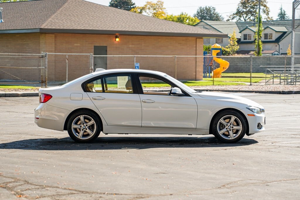 Used 2014 BMW 320i xDrive  Sedan