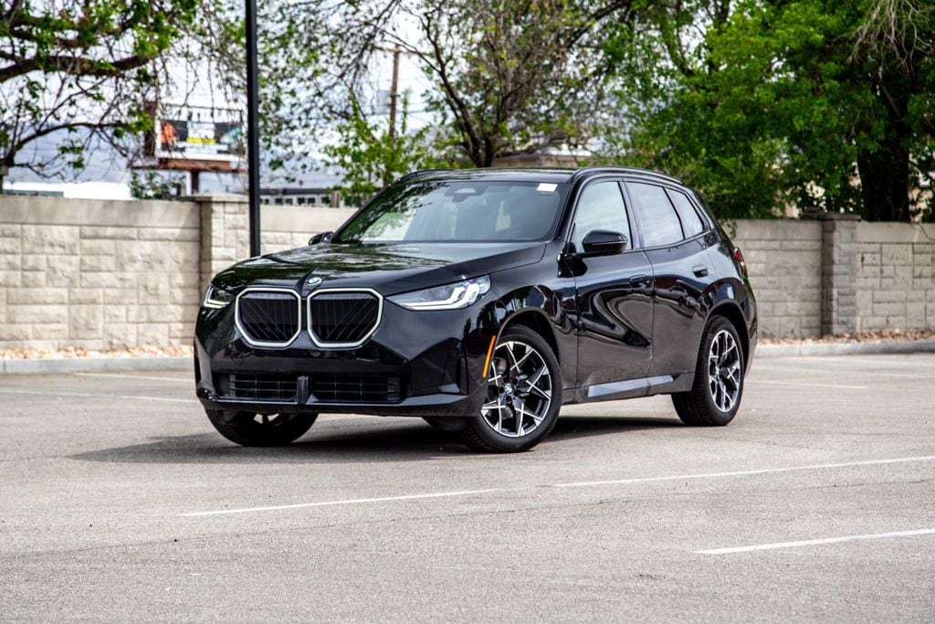 2026 BMW X3 30 XDRIVE's photo