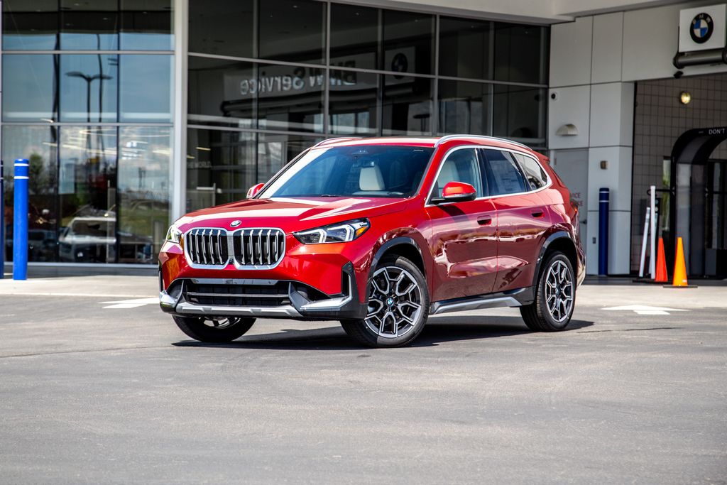 2026 BMW X1 xDrive28i's photo