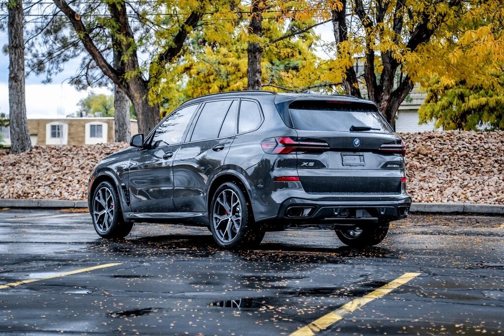 New 2026 BMW X5 PHEV xDrive50e SUV