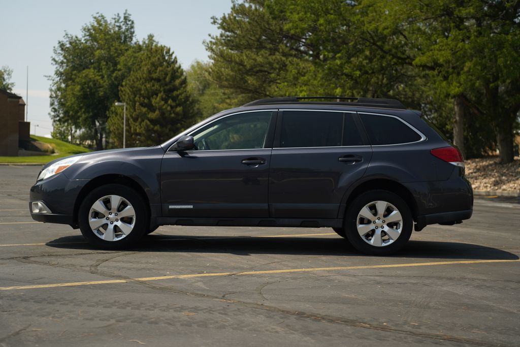 Used 2011 Subaru Outback 3.6R Limited with VIN 4S4BRDLC5B2355048 for sale in American Fork, UT