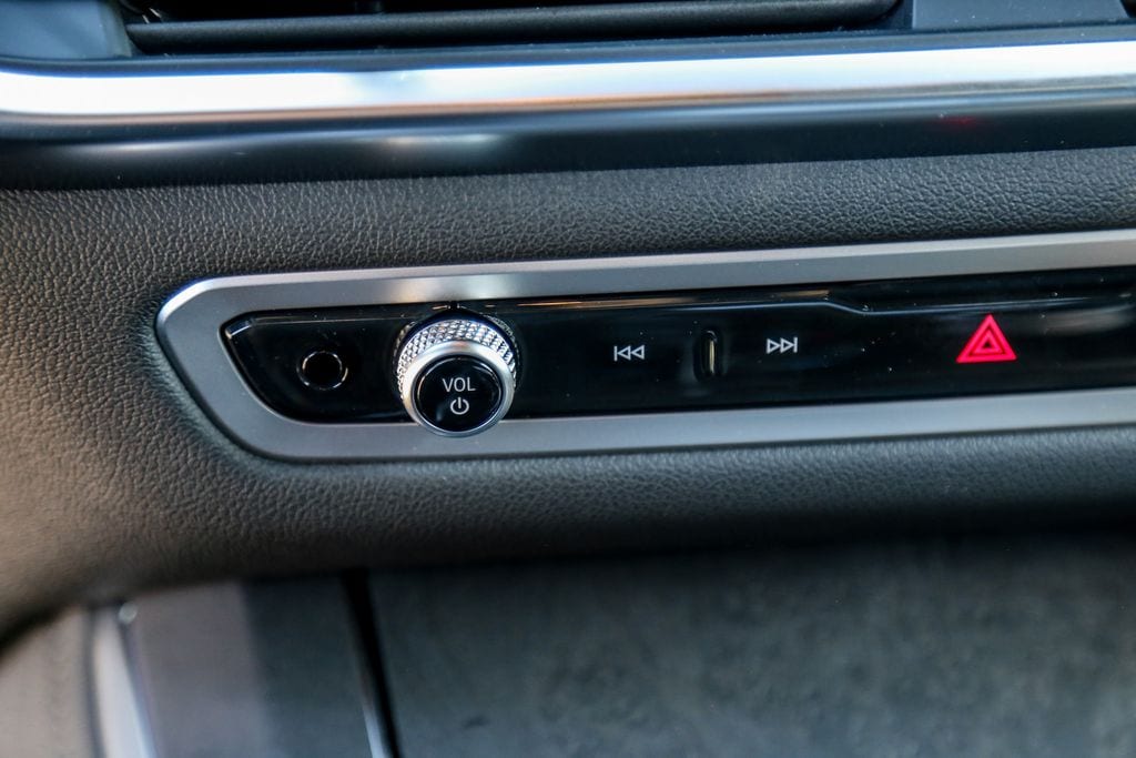 2026 BMW X5 50e - Photo 17