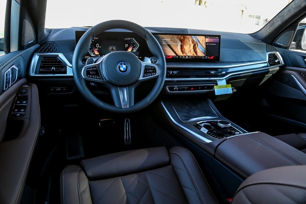 2026 BMW X5 50e - Photo 9