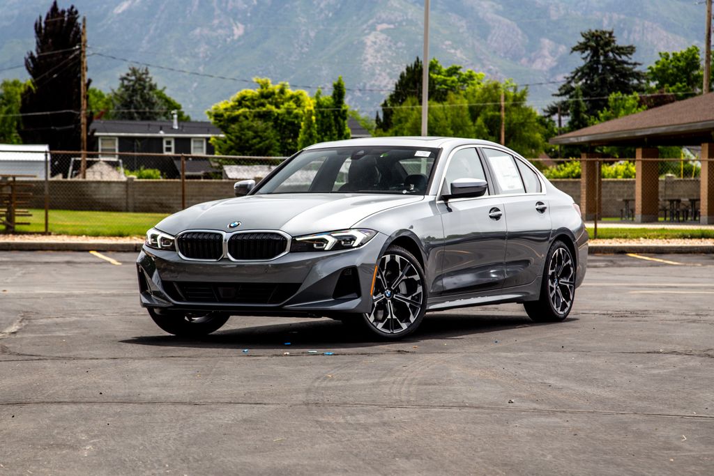2026 BMW 3 Series 330i xDrive Sedan's photo