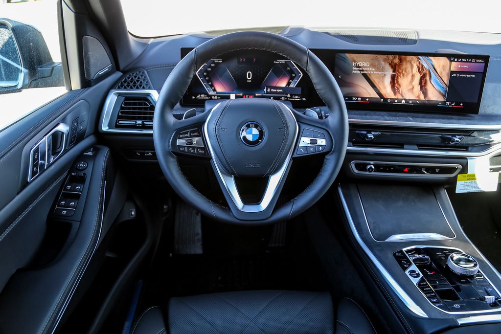 2026 BMW X5 50e - Photo 11