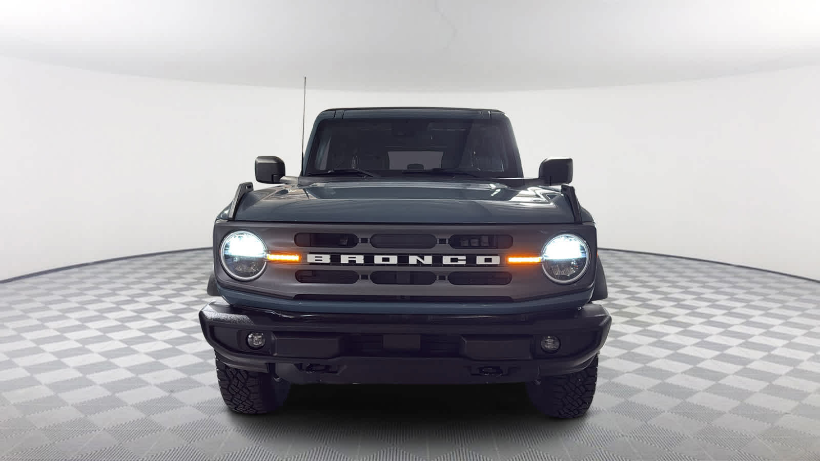 Thumbnail: 2021 Ford Bronco - 2