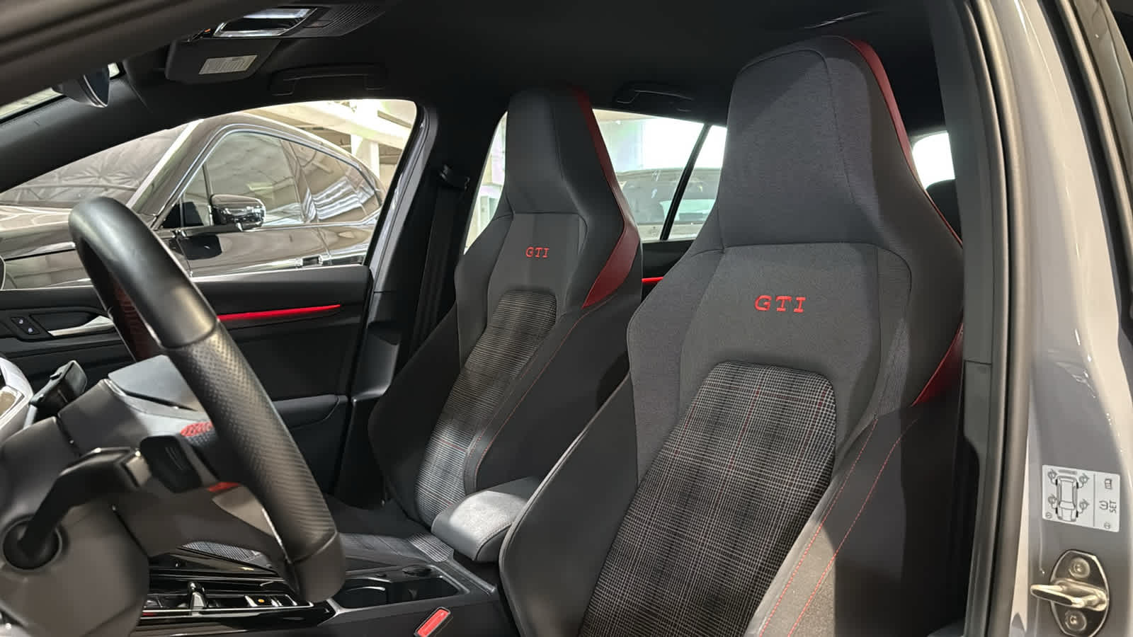 2023 Volkswagen Golf GTI S 24