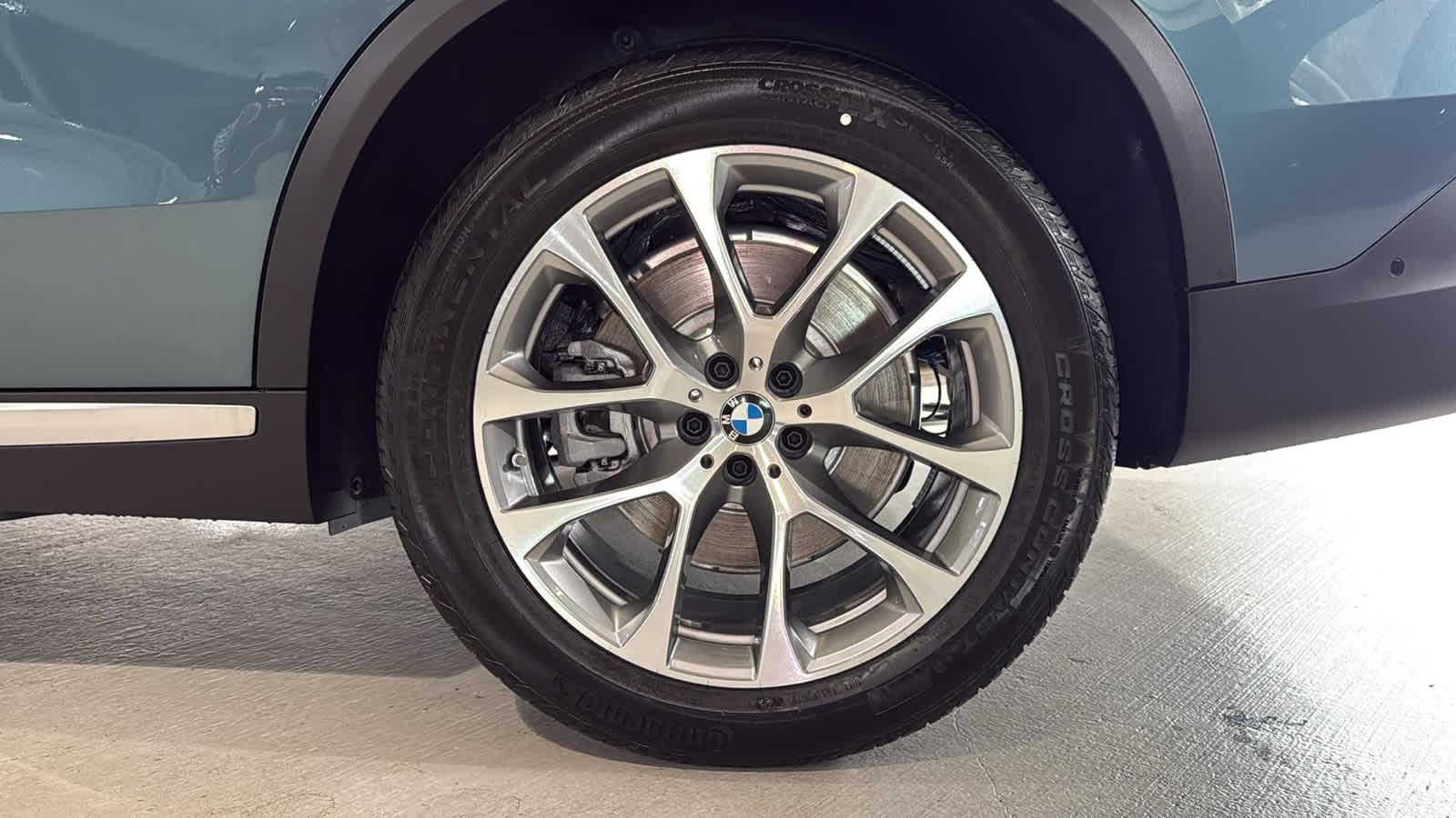 2026 BMW X5 xDrive50e 10