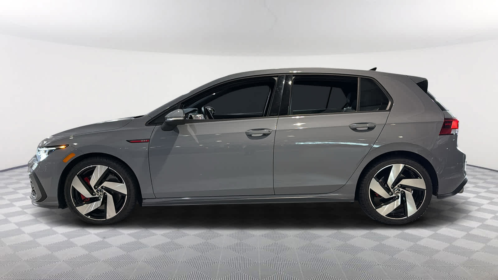 2023 Volkswagen Golf GTI S 3