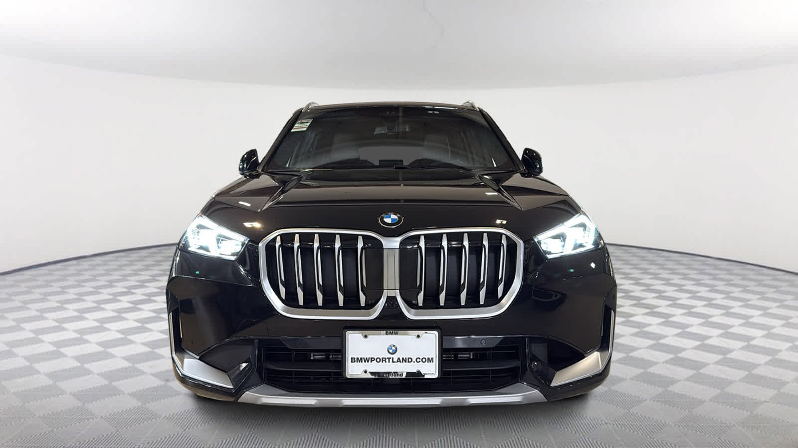 2025 Bmw X1 XDrive28i photo 2