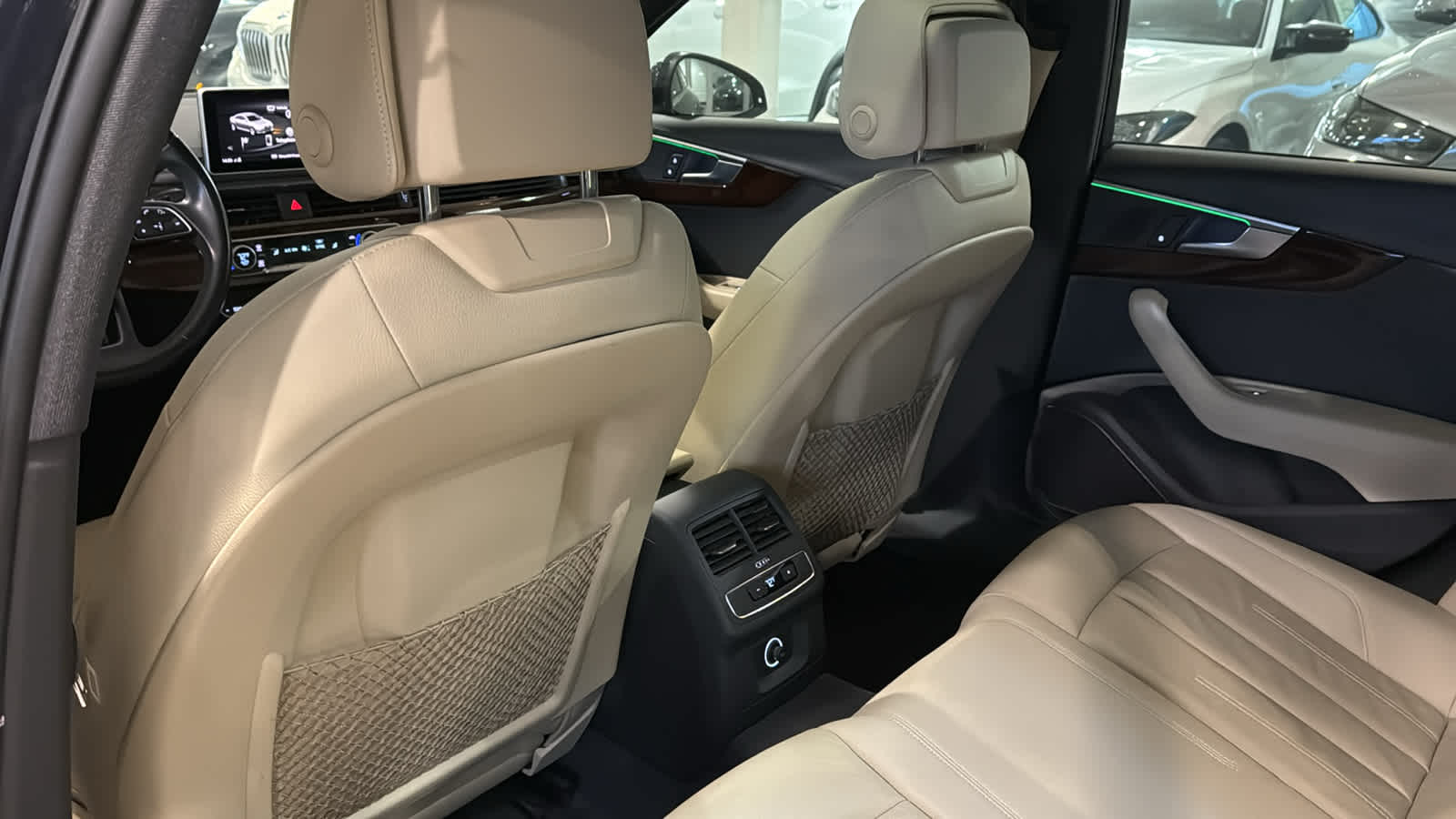 2017 Audi A4 Prestige 27