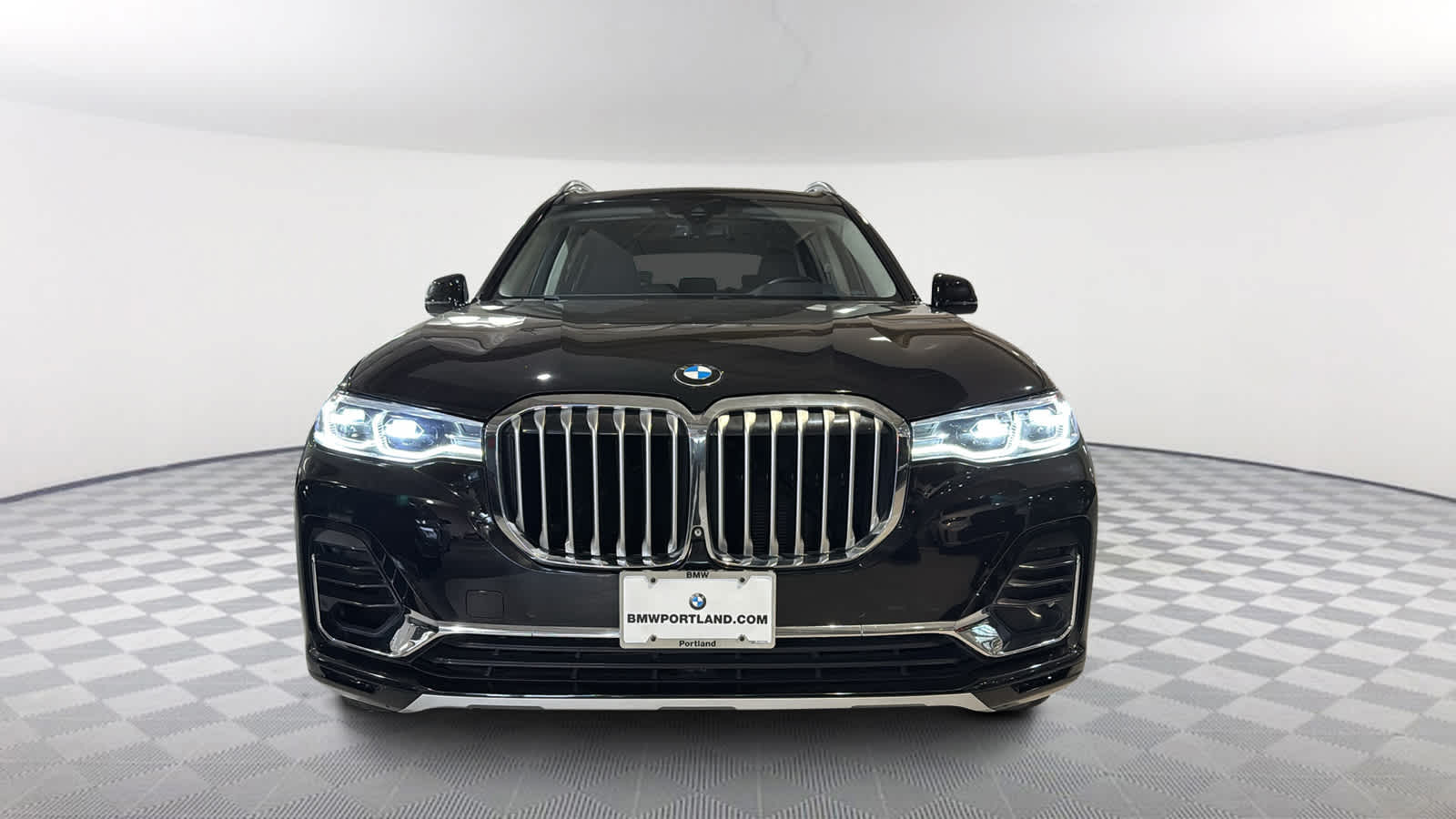 Thumbnail: 2022 BMW X7 - 2