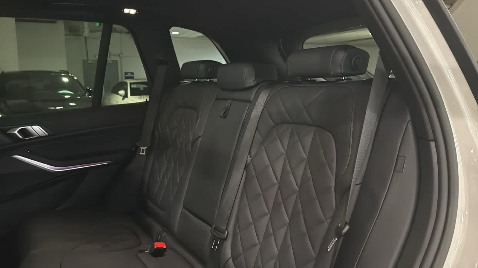 2025 BMW X5 xDrive50e 29