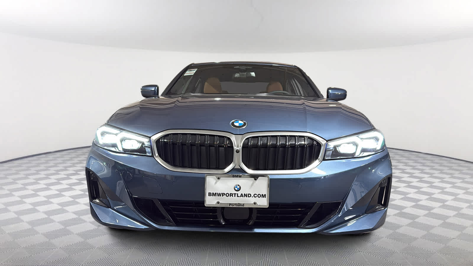 Thumbnail: 2025 BMW 3 Series - 2