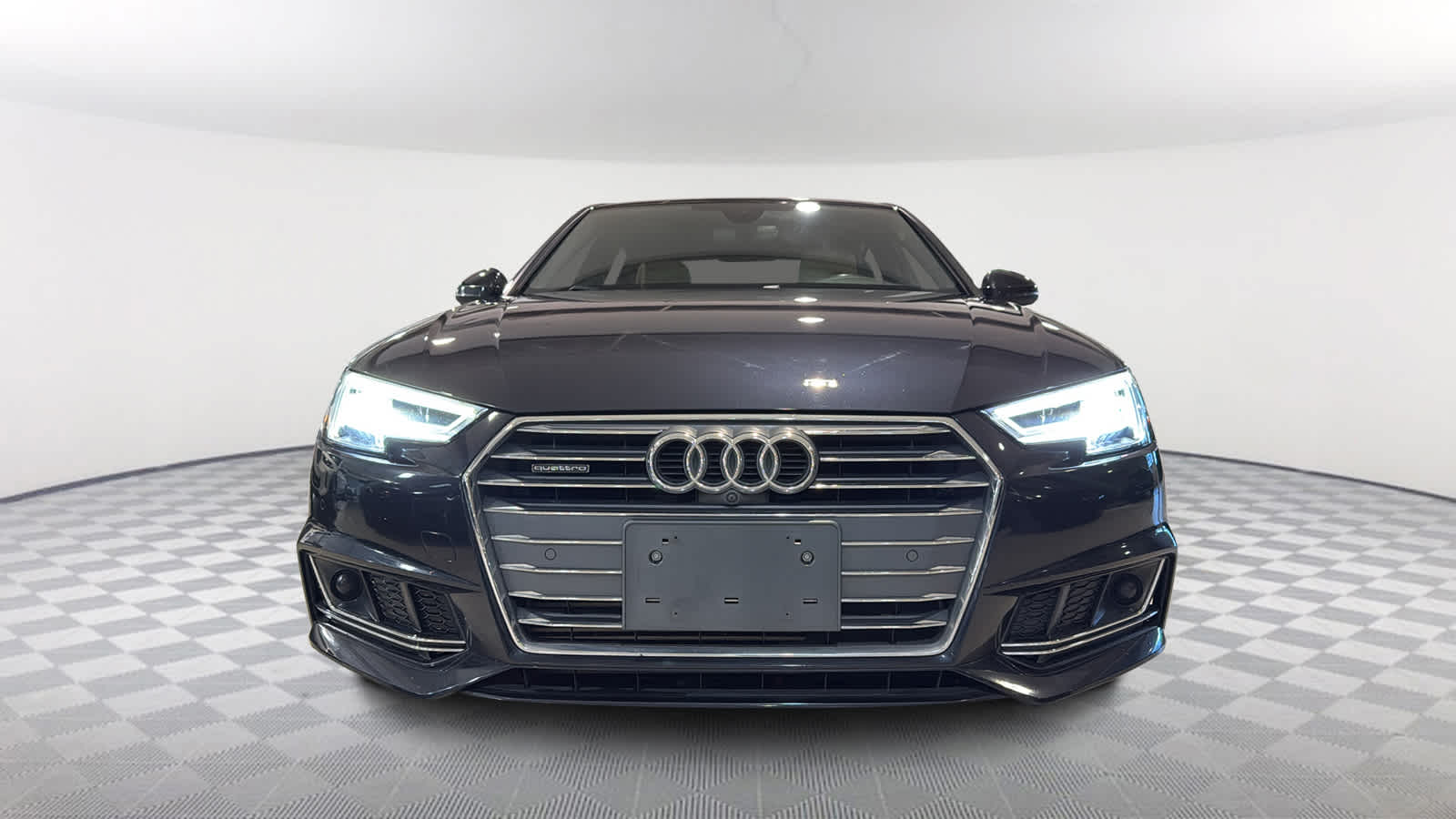 2017 Audi A4 Prestige 2