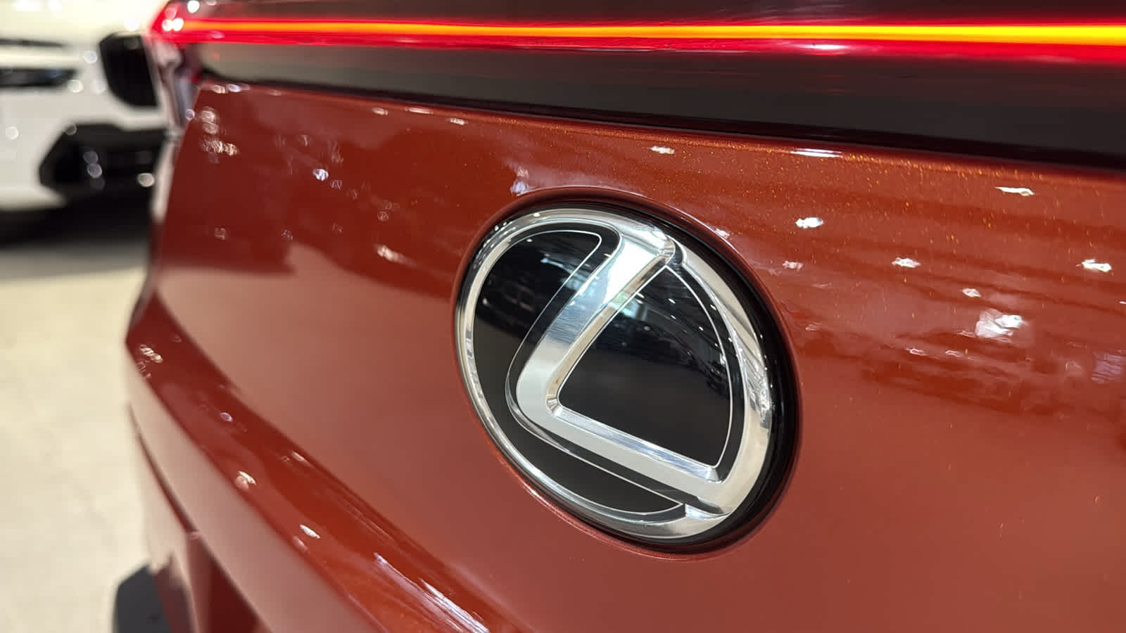 Thumbnail: 2023 Lexus UX - 7