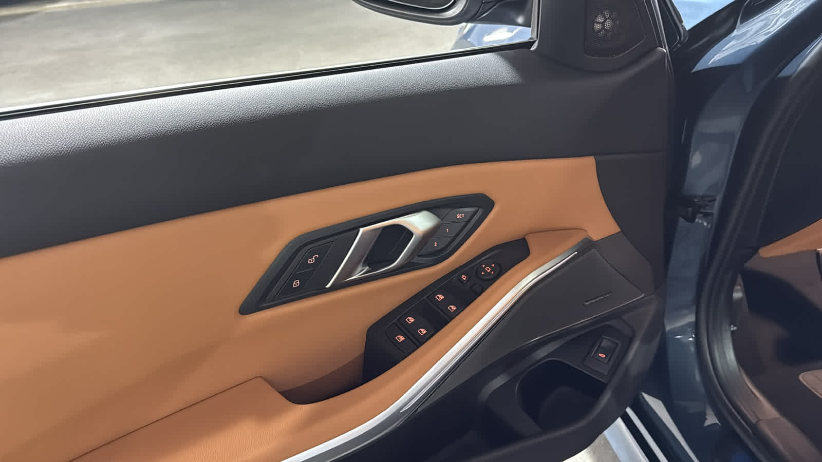 Thumbnail: 2025 BMW 3 Series - 14