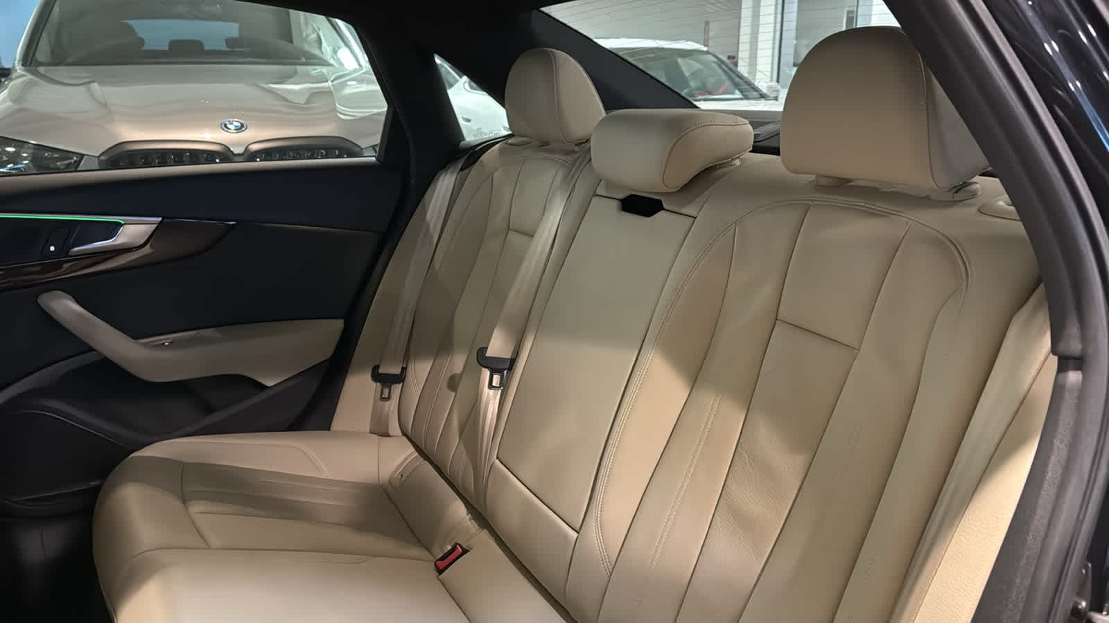 2017 Audi A4 Prestige 28